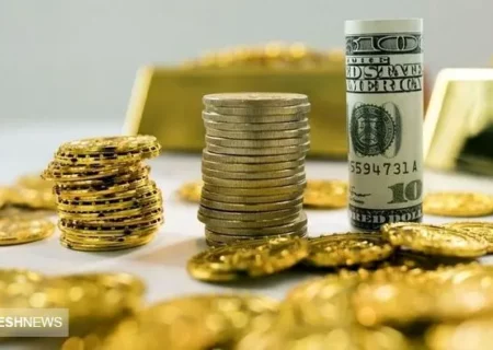 پیش‌ بینی قیمت طلا و دلار ۱۰ آبان ۱۴۰۳ | احتمال پیروزی ترامپ بازار ارز را شوکه می کند؟