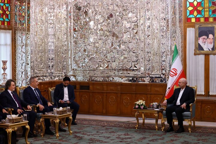 دیدار وزیر خارجه ترکیه با قالیباف