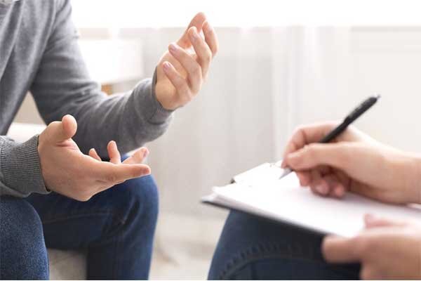 برپایی غرفه آموزش سلامت و مشاوره فردی در بشاگرد