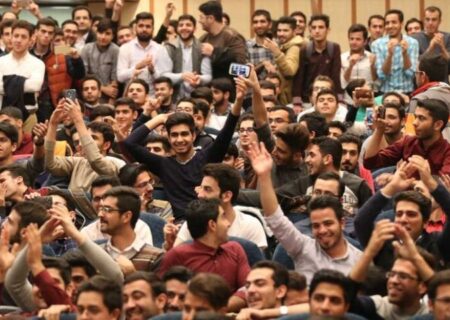 ثبت‌نام جایزه «جوان سال ۱۴۰۴» از اول دی‌ماه آغاز می‌شود