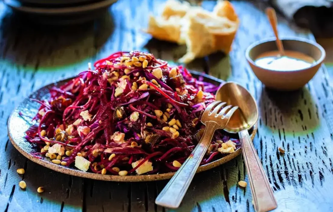 سالاد مخصوص شب یلدا با طعم پاییز