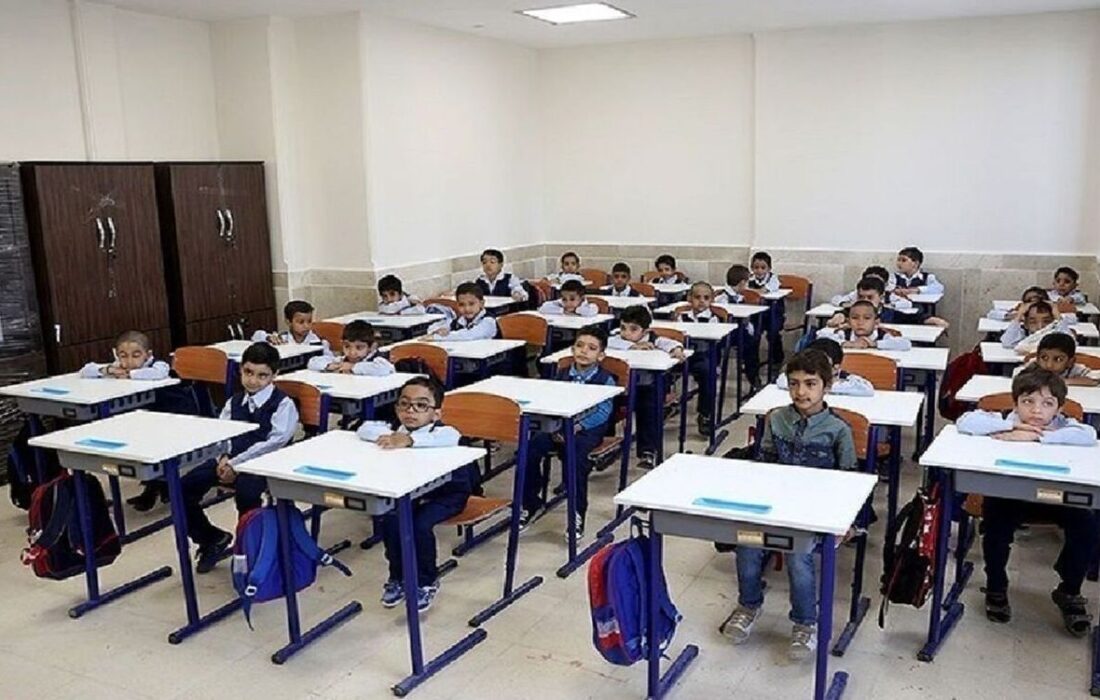 فوری/ تکلیف تعطیلی مدارس استان مرکزی فردا دوشنبه ۸ دی ۱۴۰۴ مشخص شد