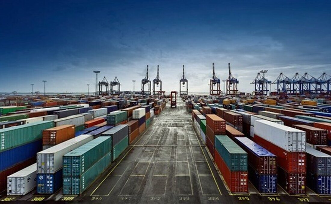 نرخ‌های تازه در گمرک اعلام شد/هزینه توزین و پلمب هوشمند بالا رفت