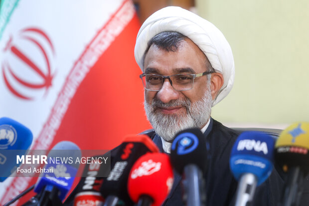 نقشه جامع علمی به‌روز شد؛ موافقان و مخالفان تاثیر قطعی معدل در کنکور