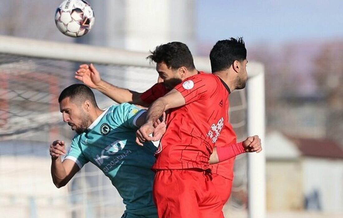 پیروزی تراکتور مقابل پیکان و پرسپولیس مقابل آلومینیوم اراک/  جدول لیگ برتر پس از پایان روز اول از هفته چهاردهم