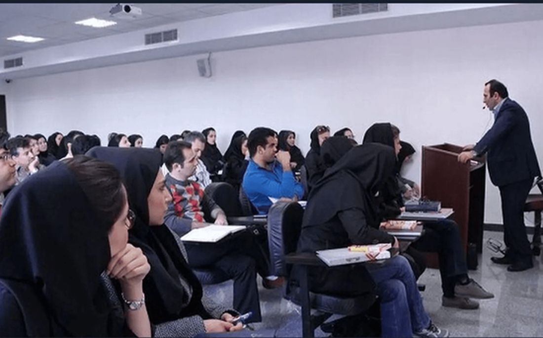 اطلاعیه شبانه درباره نحوه برگزاری امتحانات دانشگاه آزاد اسلامی+ عکس