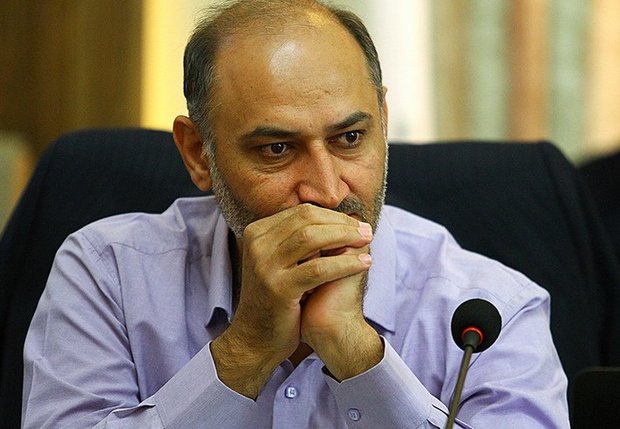 تذکر عضوشورای شهر اصفهان درباره تبعیض درخدمات رفاهی بازنشستگان شهرداری