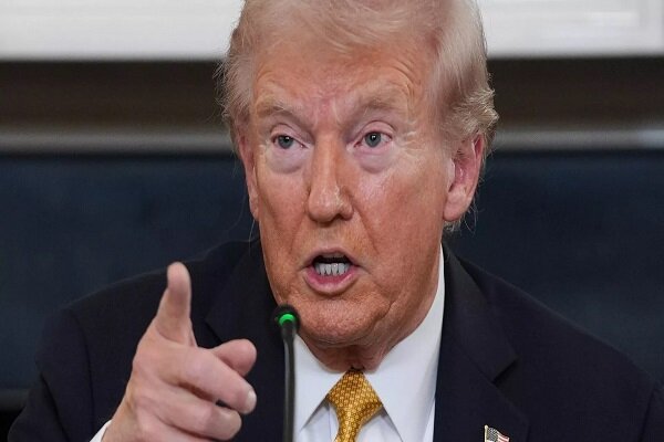 ترامپ: انتخابات در ونزوئلا ظرف ۳۰ روز آینده برگزار نمی‌شود