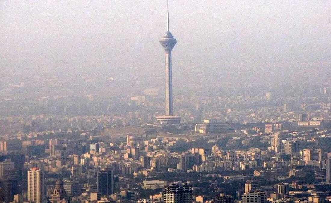 شاخص آلودگی هوای تهران امروز یکشنبه ۱۴ دی ۱۴۰۴ /تهران در مرز هشدار برای گروه‌های حساس