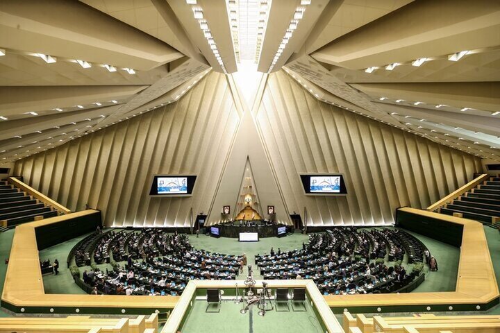 فرصت ۲۵ روزه نمایندگان و کمیسیون تلفیق برای بررسی پیشنهادات بودجه