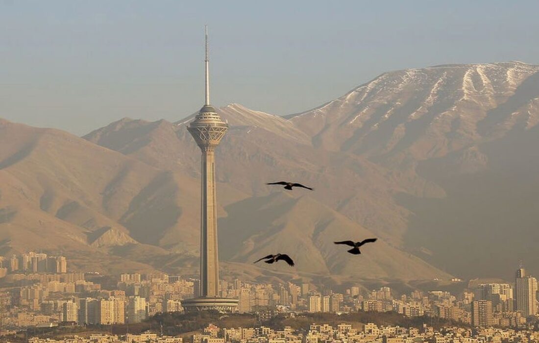 وضعیت آب و هوای تهران امروز دوشنبه ۱۵ دی ۱۴۰۴ / تهران امروز سرد اما بدون بارش است