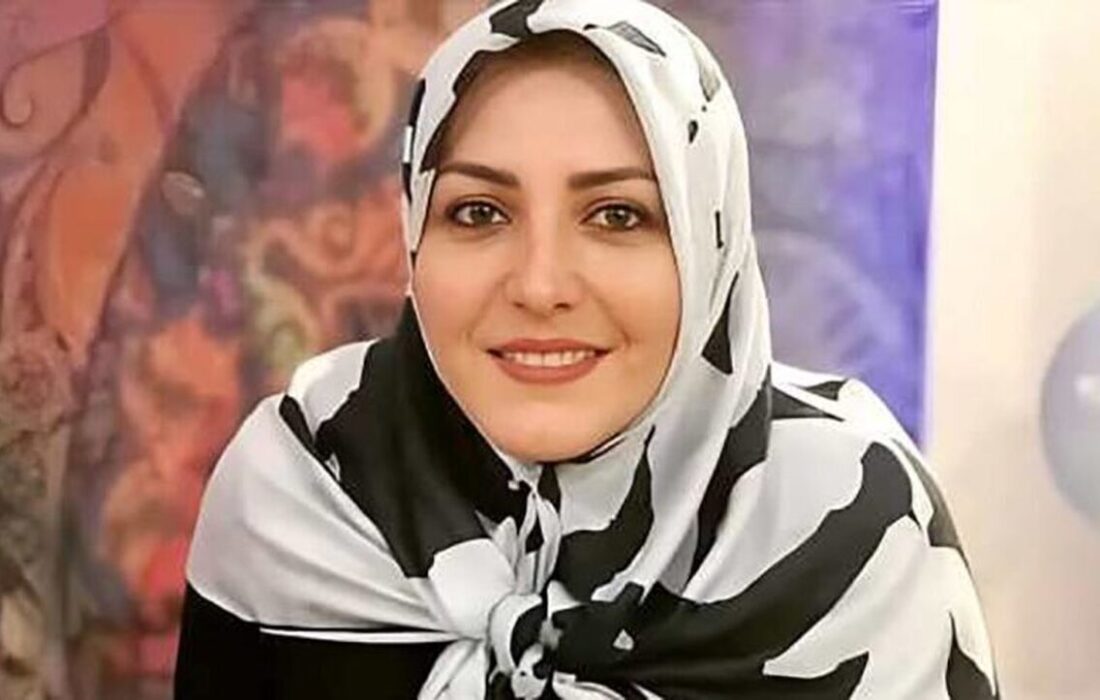 ژست دیدنی المیرا شریفی‌مقدم در کنار یک شتر+ عکس