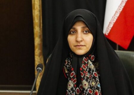 معاون رئیس جمهور در امور زنان و خانواده عازم قاهره شد