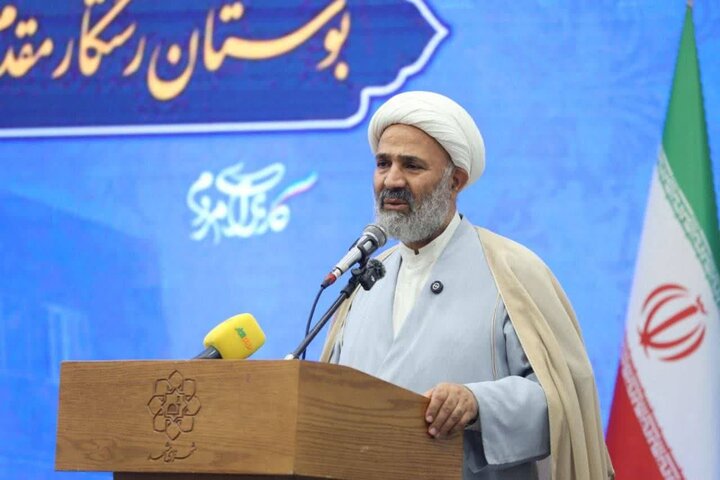 پژمانفر: قوه قضائیه با حسن روحانی برخورد کند